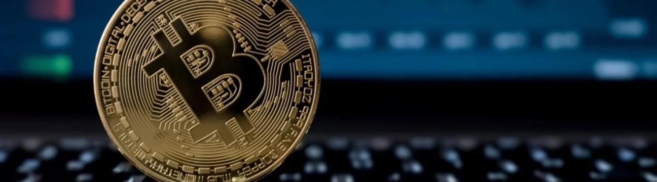 cryptoanalyst